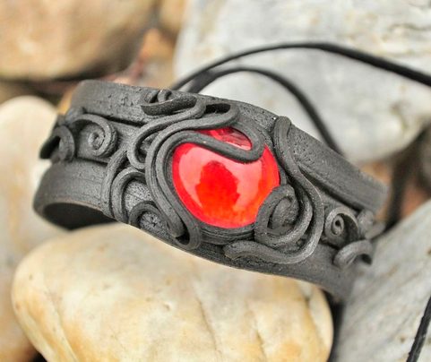 BRACELET EN VERRE OU BLEU