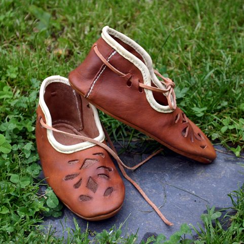 SLAVIC SHOES FROM OPOLE, POLAND