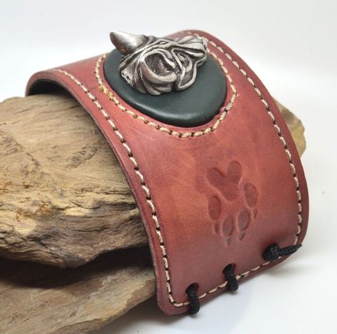 WOLF HEAD LEATHER BRACELET