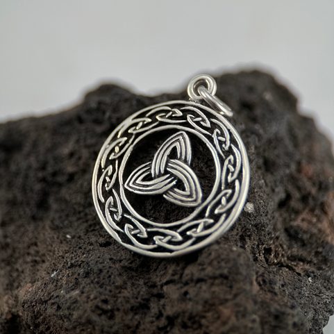 TRIQUETRA, SILBER 925