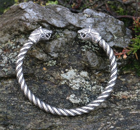 FLÓKI, VIKING SILVER BRACELET BY WULFLUND