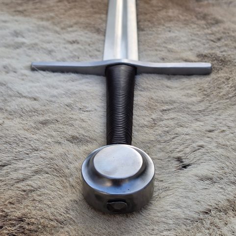 JEDNORUČNÍ STŘEDOVĚKÝ MEČ HILDEBERT, FULL TANG