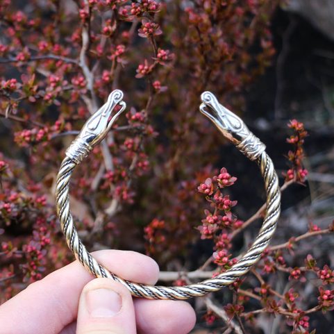 URNES STYLE BRASS BRACELET
