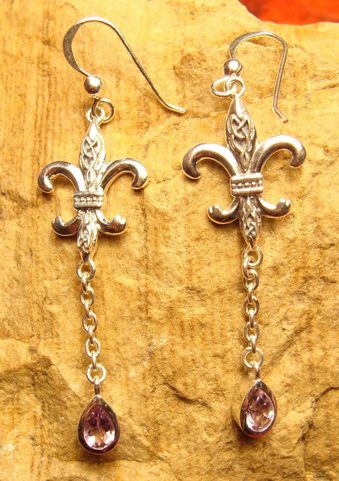 FLEUR DE LIS, SILVER EARRINGS WITH AMETHYST