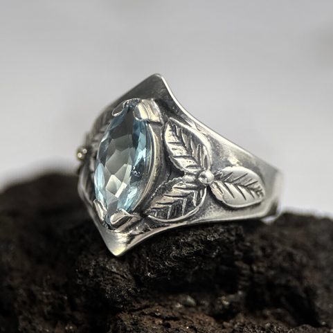 SHAMROCK, RING, TOPAZ, STERLING SILVER