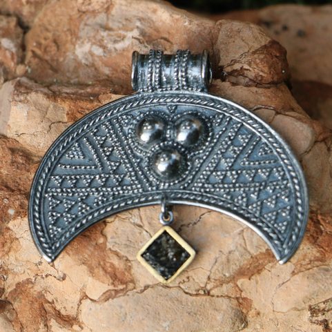 ZIVA LUNITSA, SLAVIC MOLDAVITE PENDANT, SILVER