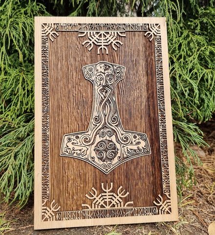 THOR'S HAMMER WALL DECORATION 45CM OAK