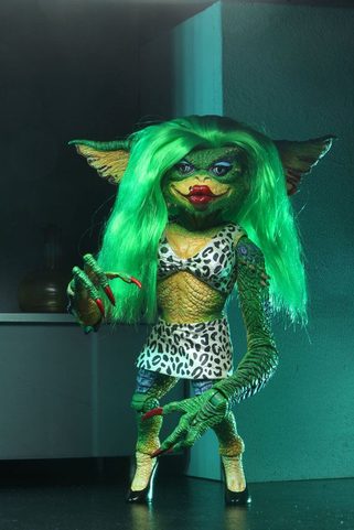 GREMLINS 2 ULTIMATE ACTION FIGURE GRETA 15 CM