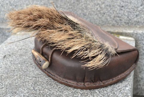 BELT BAG WITH WILD BOAR FUR