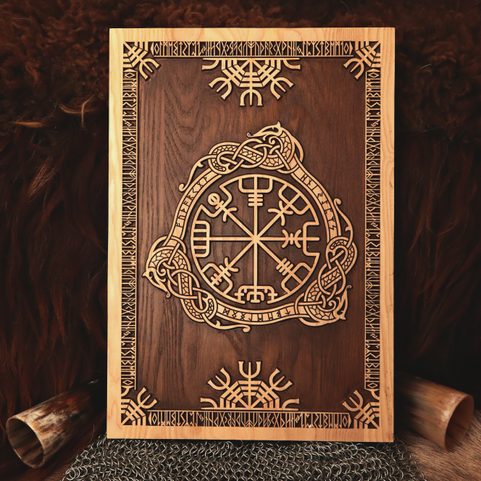 VEGVÍSIR WALL DECORATION PLAQUETTE 45 X 65 CM