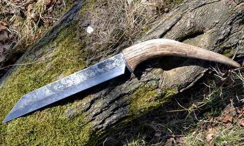 SCRAMASAX, HAND FORGED LONG KNIFE, ANTLER, SHARP REPLICA