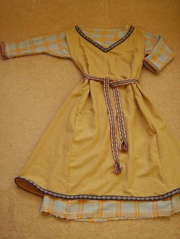 CELTIC COSTUME FOR WOMEN