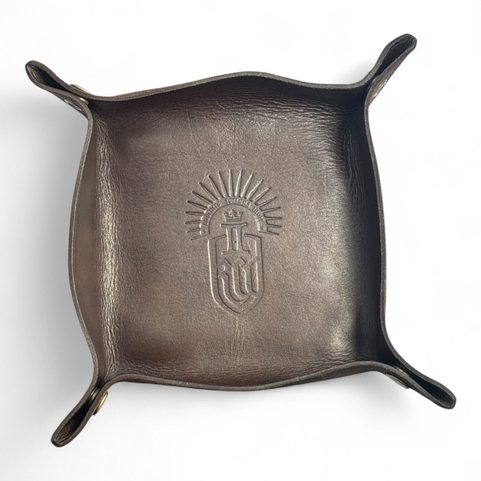 FARKLE, BOARD GAME, OAKWOOD DICE WITH CUP AND DICE TRAY,KINGDOM COME: DELIVERANCE