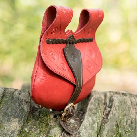 ROSE, MEDIEVAL POUCH 14TH CENTURY