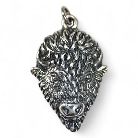 TATANKA - BISON SILVER PENDANT