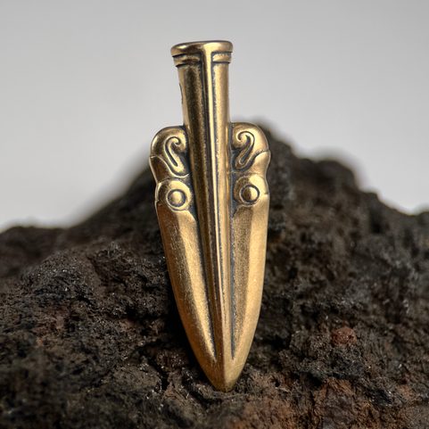 SCYTHIAN ARROW, PENDANT, BRONZE
