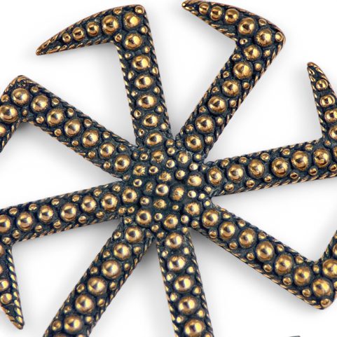 KOLOVRAT, SYMBOLE SLAVE DU SOLEIL, PENDENTIF EN BRONZE