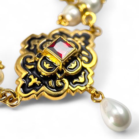 NECKLACE ELEONORA DI TOLEDO, 16TH CENTURY, BRASS, GILDED