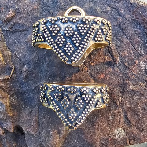 HANDLE END FOR KNIFE, VIKING FITTING, BRONZE
