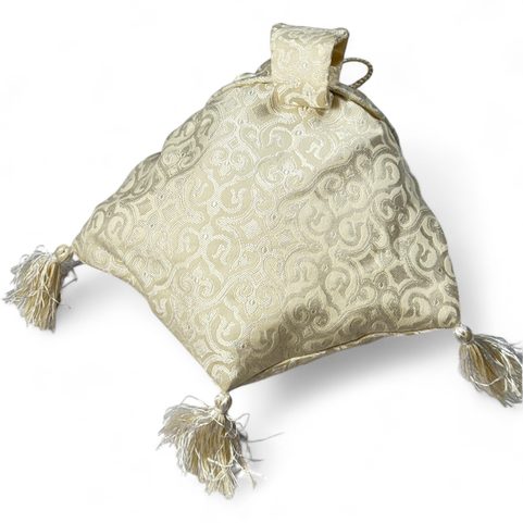MEDIEVAL LADIES' BAG, 15TH CENTURY, BROCADE, WHITE