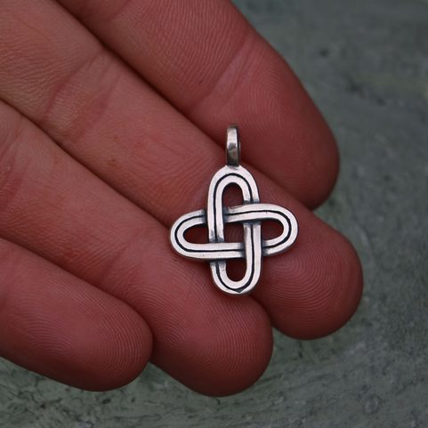EINZELKNOTEN, ANHÄNGER SILBER 925