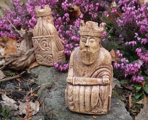 THE KING, THE LEWIS CHESS COLLECTION, REPLICA