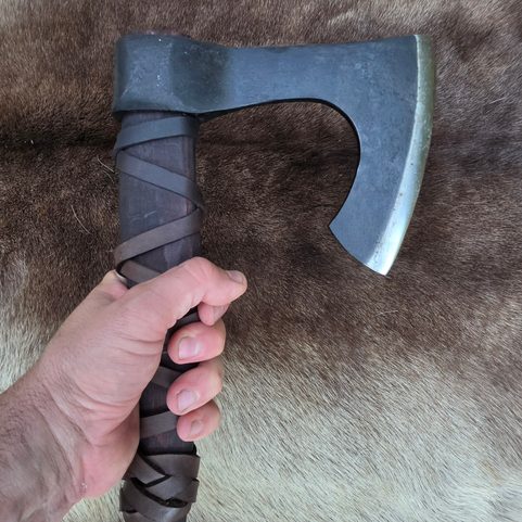 RAGNAR LOTHBROK'S AXE
