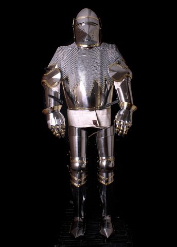 ARMURE MÉDIÉVALE DE LUXE - CHURBURG
