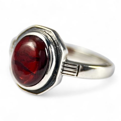 MEDIEVAL SILVER RING WITH GARNET, AG 925/1000