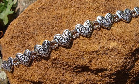 CELTIC HEARTS, SILVER BANGLE, AG 925
