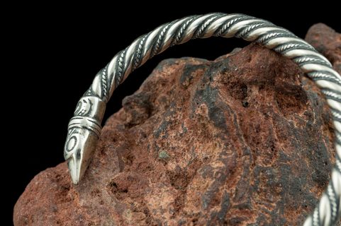 CORBEAU VIKING, ART MAMMEN, BRACELET, ARGENT STERLING