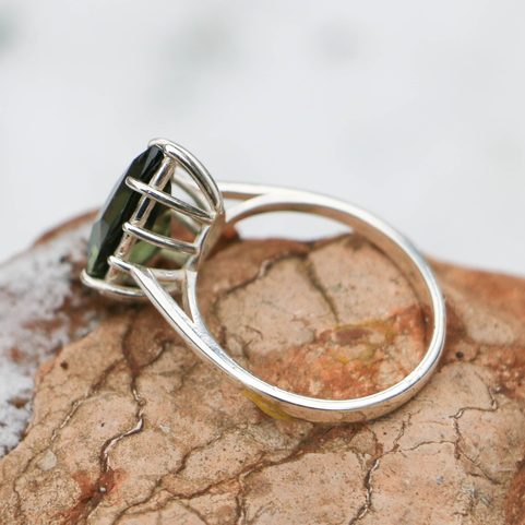 GABRETA, LUXURY SILVER RING WITH CZECH MOLDAVITE