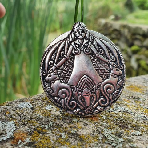 FREYA VIKING PENDANT SILVER