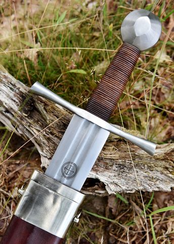 RIVER WITHAM KNIGHTLY SWORD WITH SCABBARD, 13TH C