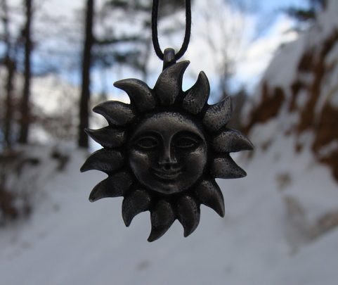 SMILING SUN PENDANT