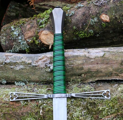 WANDER, MEDIEVAL ONE-AND-A-HALF-HANDED SWORD