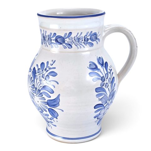 BEMALTER KRUG, CHODEN-KERAMIK, 14 CM