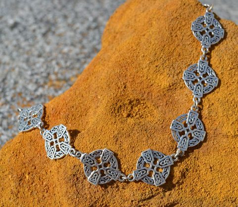 CELTIC CROSSES, SILVER BANGLE, AG 925