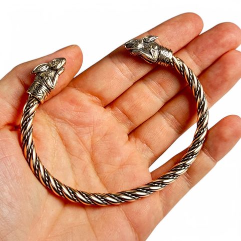 IRISH HARE, BRACELET, BRONZE