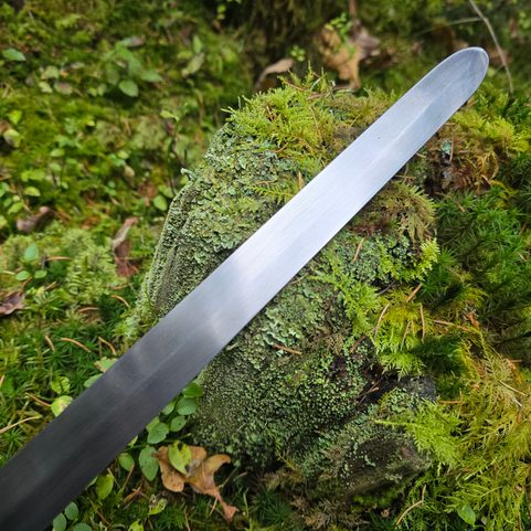BELLATOR, ONE-HANDED MEDIEVAL SWORD, FULL TANG