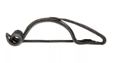 FORGED CELTIC IRON FIBULA, LA TÉNE