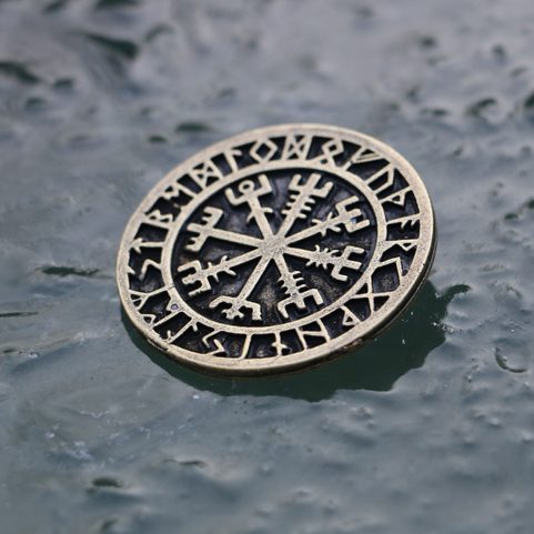 VEGVISIR, ICELANDIC RRUNES, PENDANT, ZINC ANT. BRASS