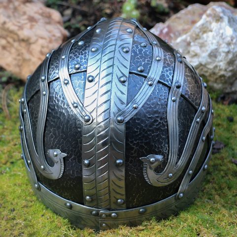 SLEIPNIR, A LUXURIOUS VIKING HELMET