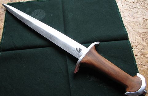 THE BASILARD, HAND FORGED SWISS DAGGER
