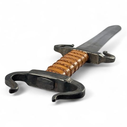 DONN CÚAILNGE, CELTIC DAGGER