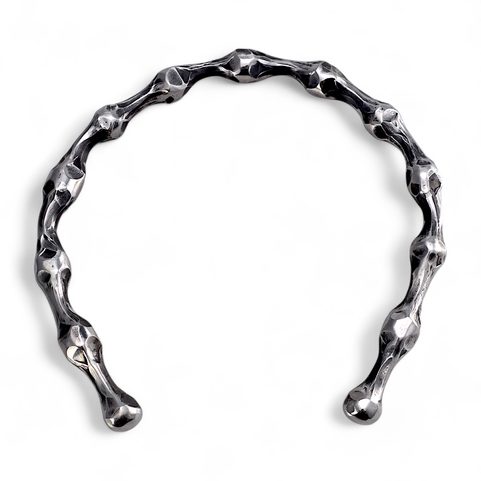 TORQUES - FORGED NECKLACE