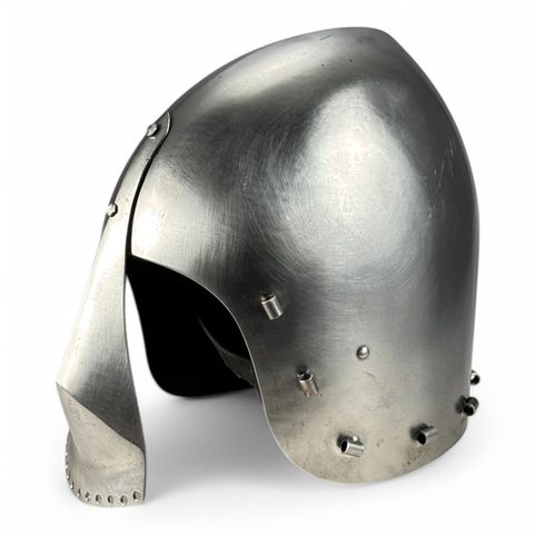 CASQUE MÉDIÉVAL