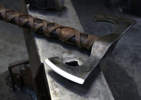 ÁSEGIR, BARBARIAN DOUBLE BLADE AXE