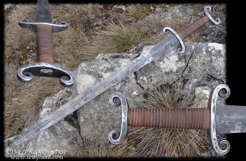 BRENNUS, EPÉE CELTE, FORGÉE
