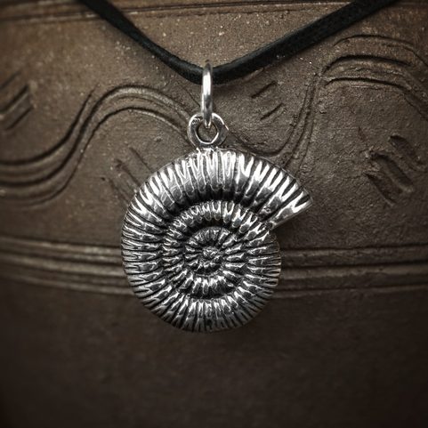 AMMONITE, STERLING SILVER PENDANT